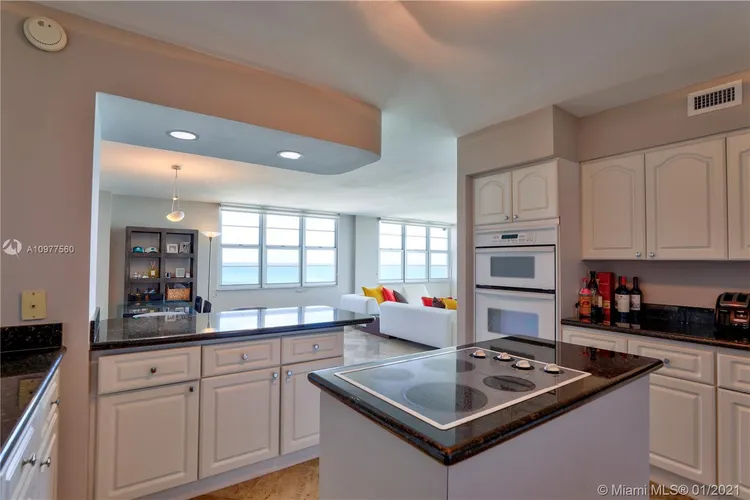 Seacoast 5151 #1627 image #15