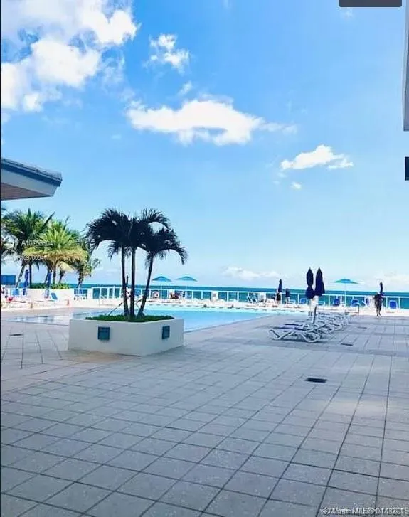 Aquarius Towers #1601N image #15