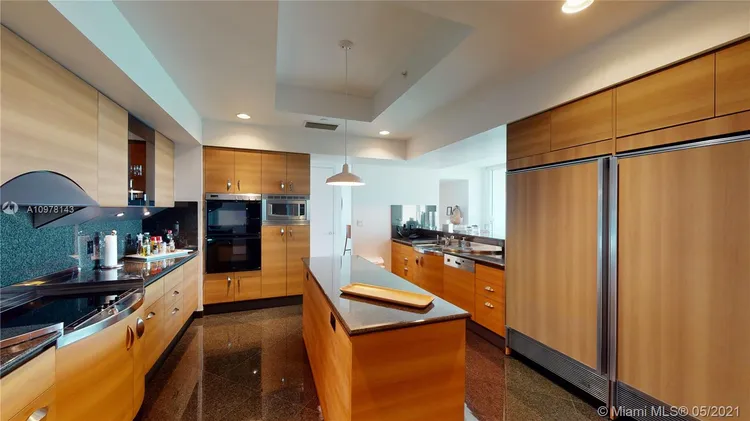 Porto Vita South Tower #2902 image #18