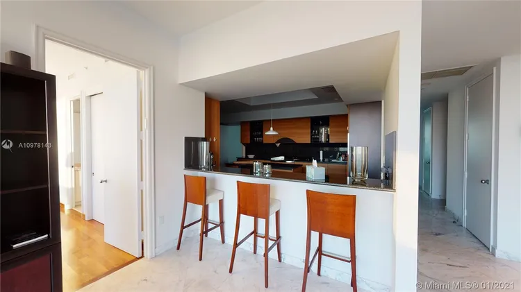 Porto Vita South Tower #2902 image #20