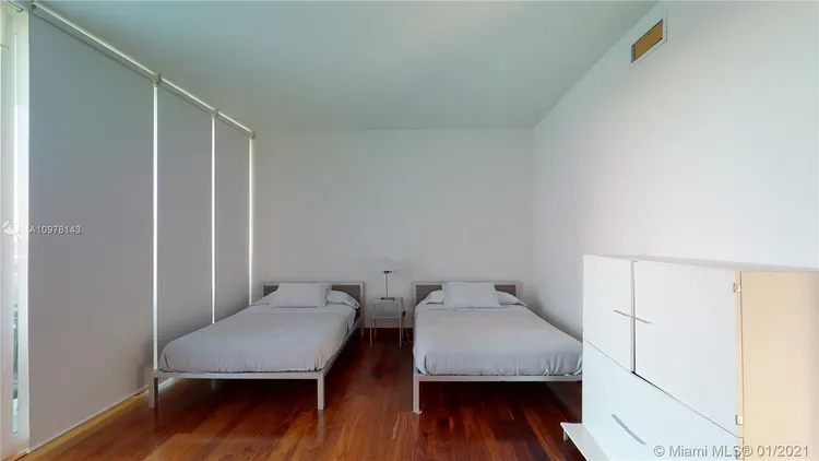 Porto Vita South Tower #2902 image #27