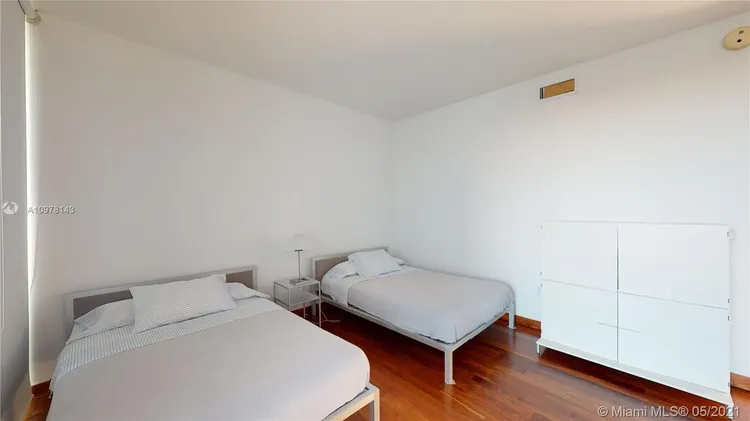 Porto Vita South Tower #2902 image #28