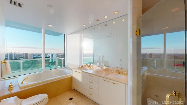 Porto Vita South Tower #2902 image #30