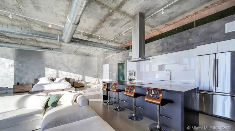 Space 01 Lofts #604 image #11