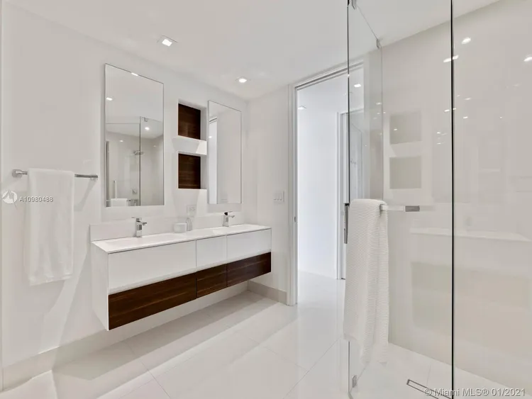 Seaside Village #19113 image #22