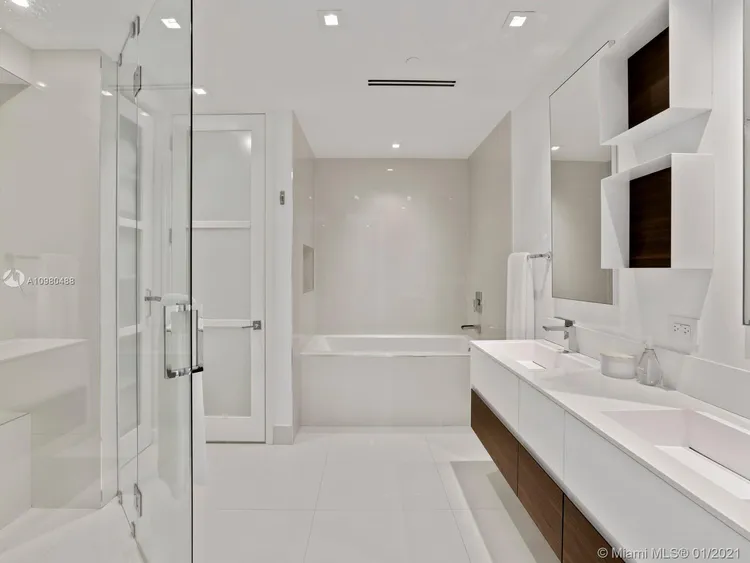 Seaside Village #19113 image #25