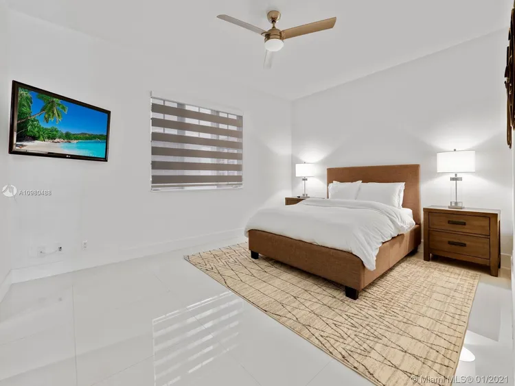 Seaside Village #19113 image #29