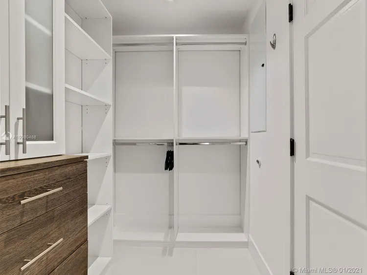 Seaside Village #19113 image #32