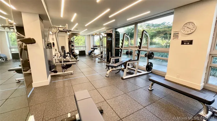 The Palace Condo #C1406 image #32