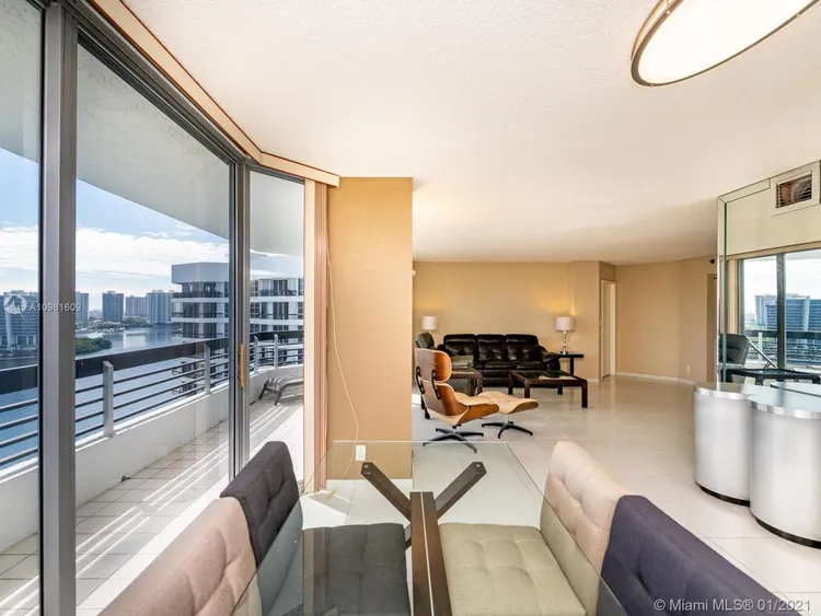 Mystic Pointe 300 #1813 image #18