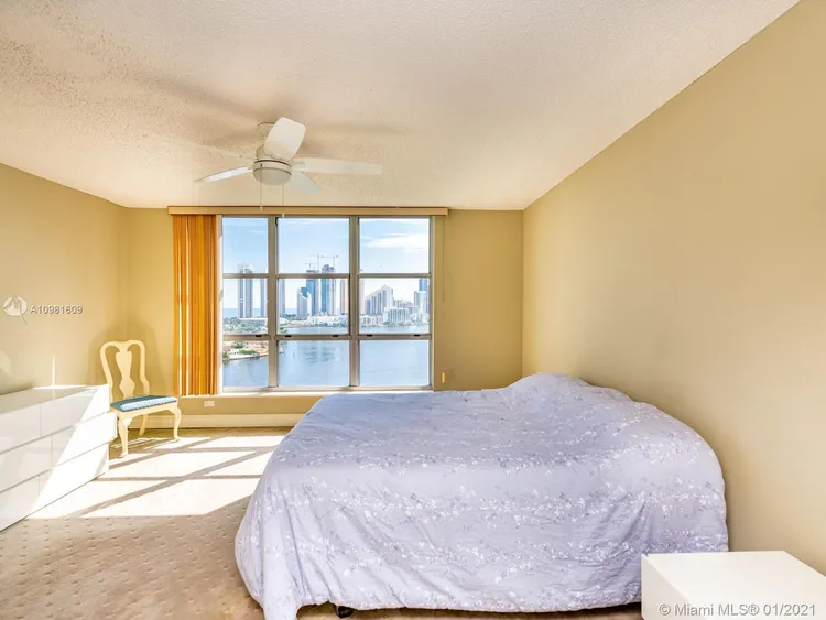 Mystic Pointe 300 #1813 image #26