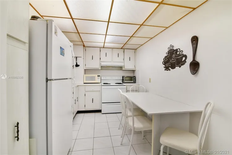 Arlen House #314 image #10