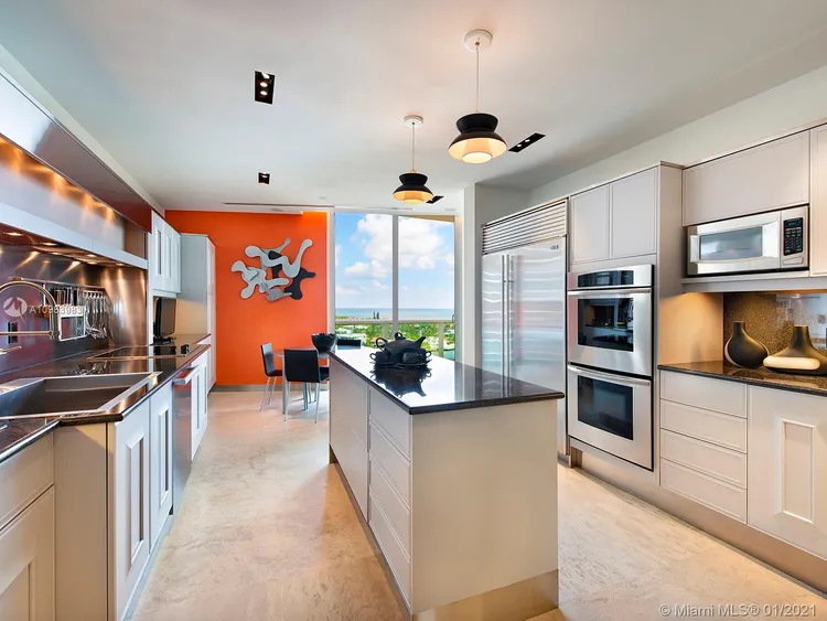 Porto Vita North Tower #1604 image #11