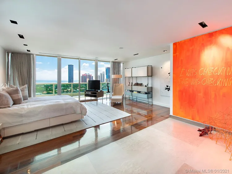 Porto Vita North Tower #1604 image #16