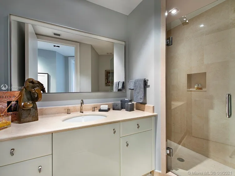 Porto Vita North Tower #1604 image #20