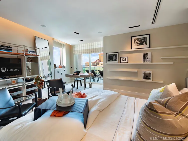 Porto Vita North Tower #1604 image #22