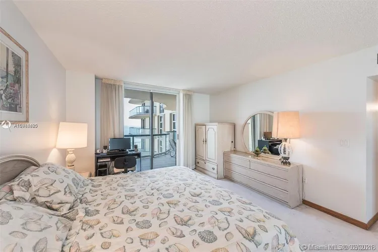 Champlain Towers East #8B image #12