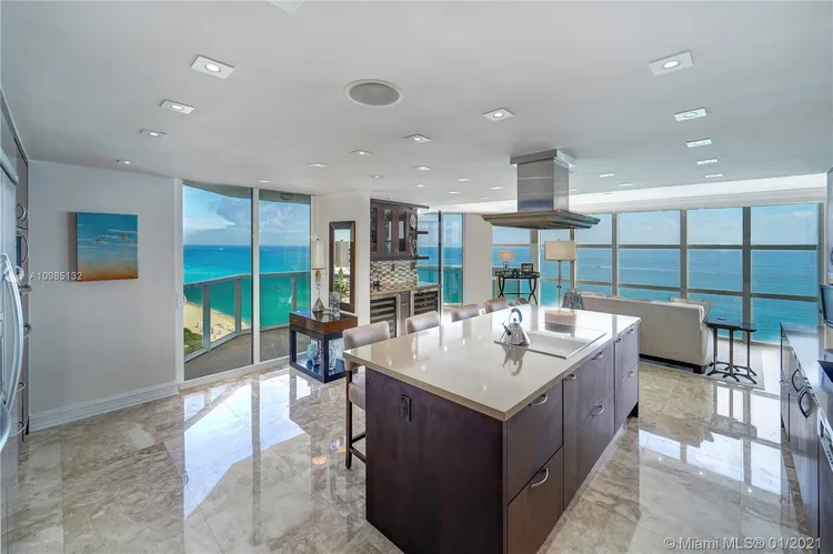 Mar De Plata #1804 image #7