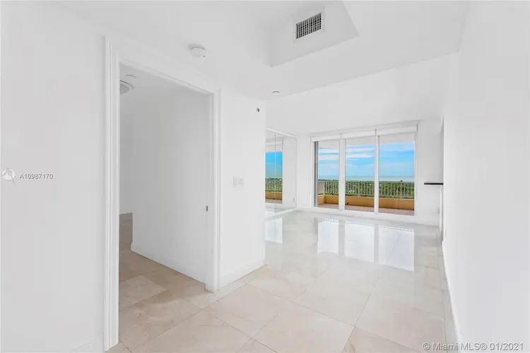 Ocean Club - Club Tower One #801 image #24
