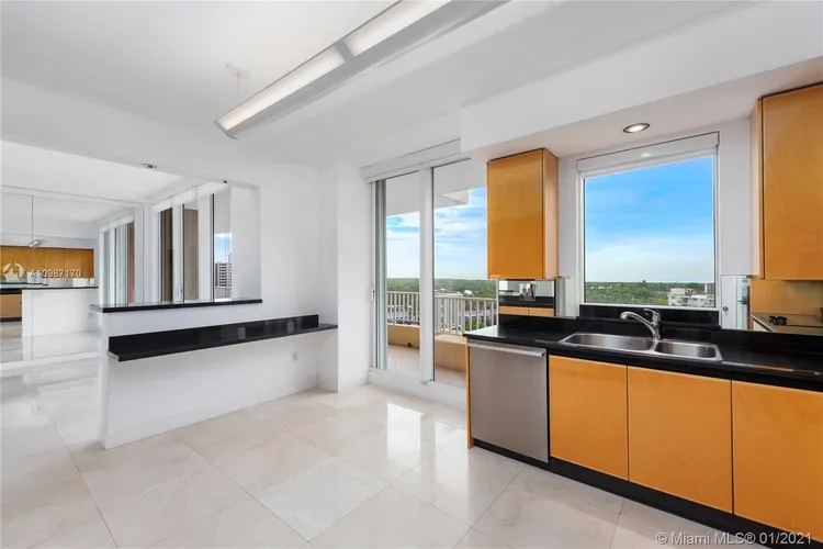 Ocean Club - Club Tower One #801 image #9
