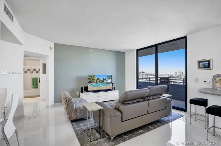 Waverly #2011 image #15