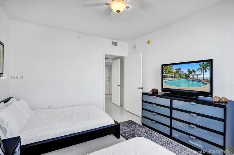 Waverly #2011 image #6