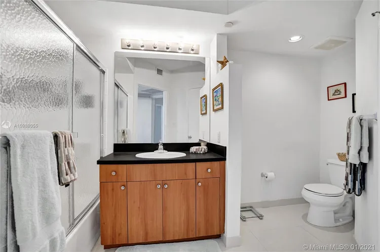 Waverly #2011 image #8