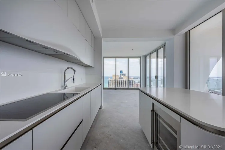 Jade Signature #4101 image #18