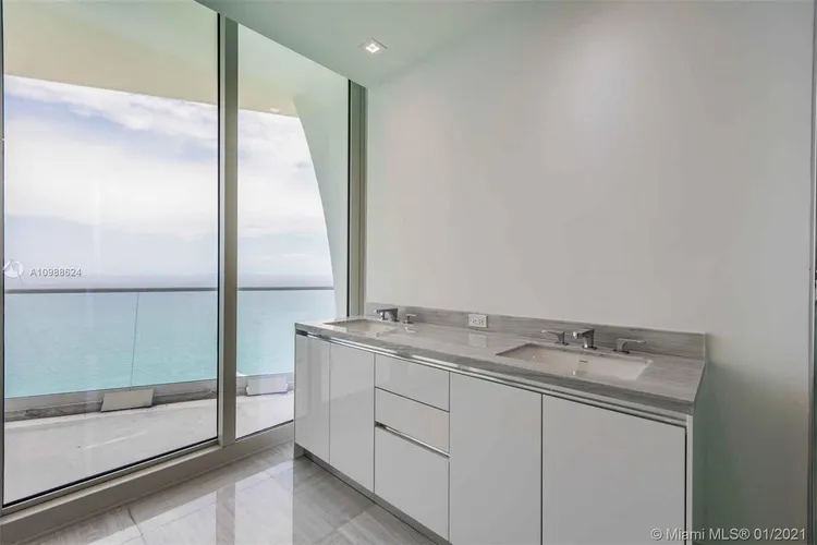 Jade Signature #4101 image #40