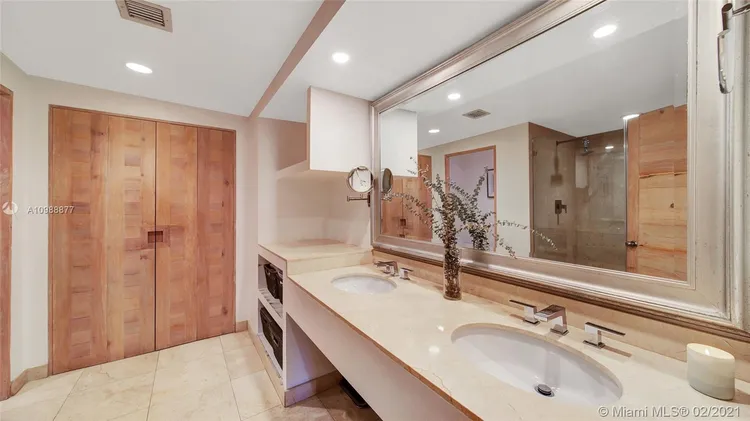 Key Colony IV Botanica #322 image #13