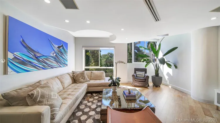 Key Colony IV Botanica #322 image #24