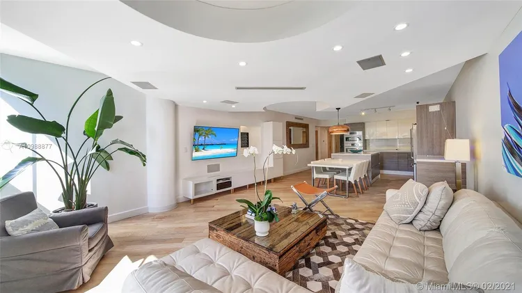 Key Colony IV Botanica #322 image #7