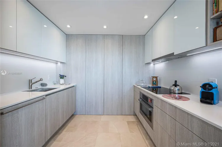 Brickell Place A #APH9 image #10