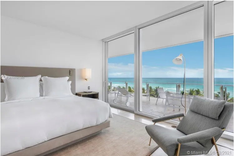 The Surf Club Four Seasons Hotel And Residences #N511 image #19