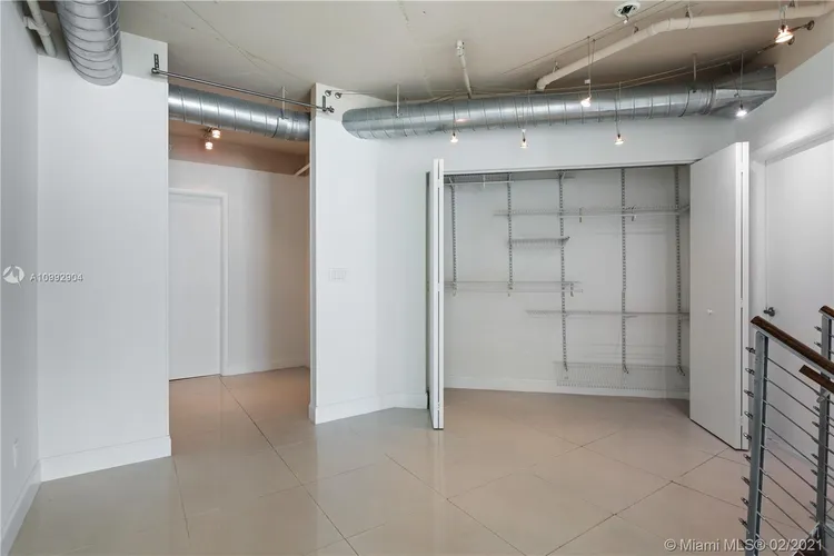 Neo Vertika #2101 image #14