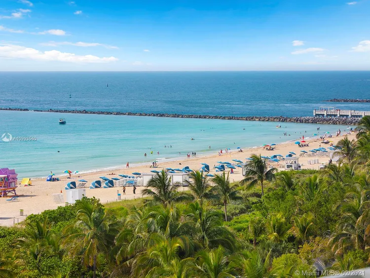 Bentley Beach Hilton #911 image #6