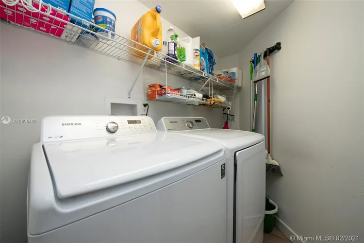 Brickell Key I #A721 image #19