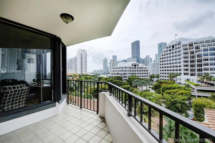Brickell Key I #A721 image #22