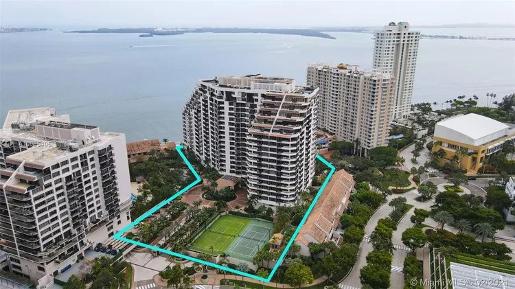 Brickell Key I #A721 image #23