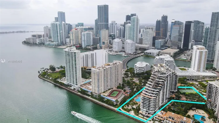 Brickell Key I #A721 image #27