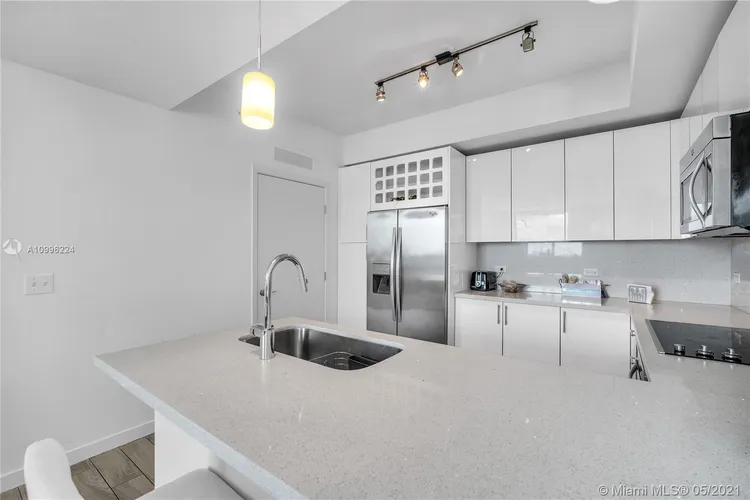 Nine at Mary Brickell Village #2204 image #7