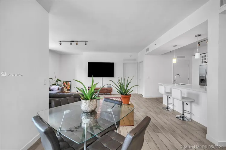 Nine at Mary Brickell Village #2204 image #8