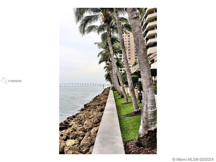 Brickell Key II #208 image #11