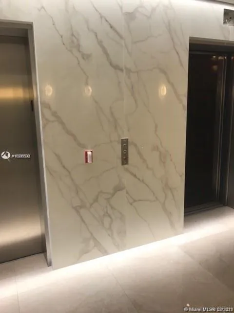 Brickell Key II #208 image #14