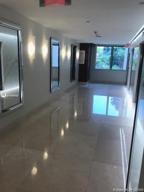 Brickell Key II #208 image #20