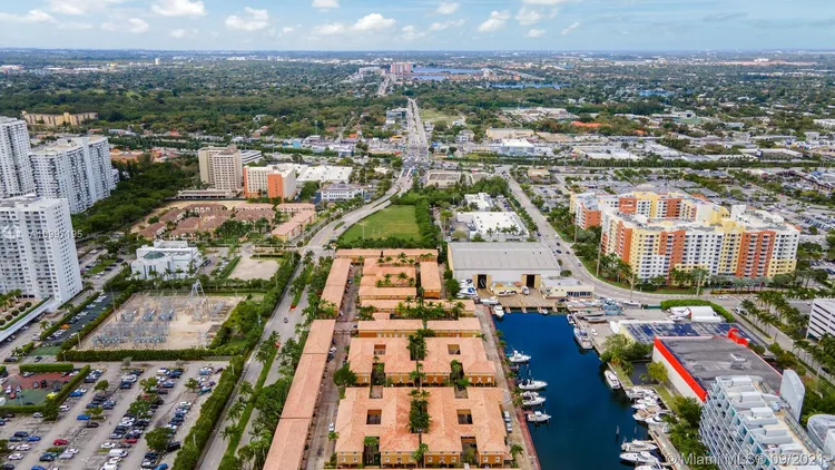 Aventi At Aventura #1517 image #15