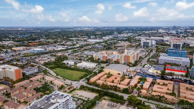 Aventi At Aventura #1517 image #17