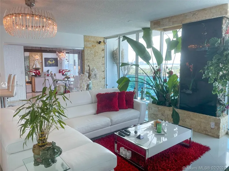 The Bridgewater #904 image #12