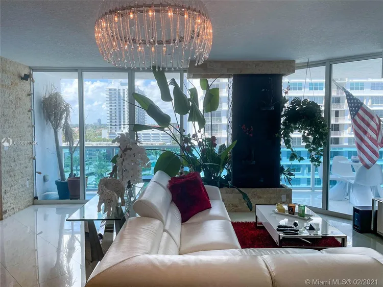 The Bridgewater #904 image #13