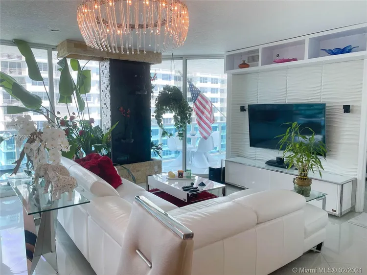 The Bridgewater #904 image #14